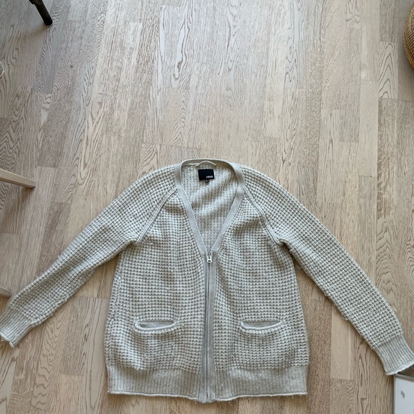 Aritzia wilfred cream zip cardigan - Picture 4 of 4